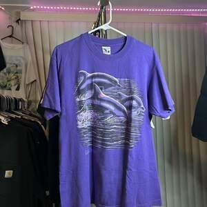 Vintage 90s Dolphin Graphic T-Shirt, Purple, Gold Beach Oregon - Size L